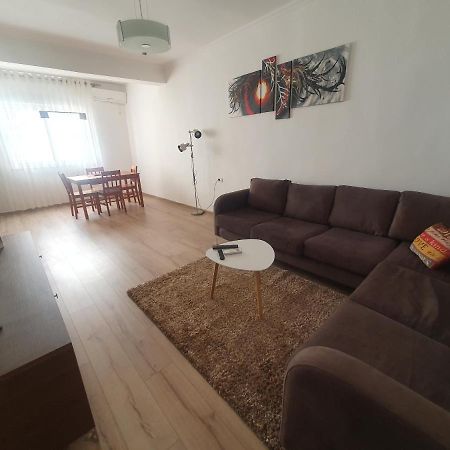 Apartment In The Heart Of Tirana , Bllok Εξωτερικό φωτογραφία