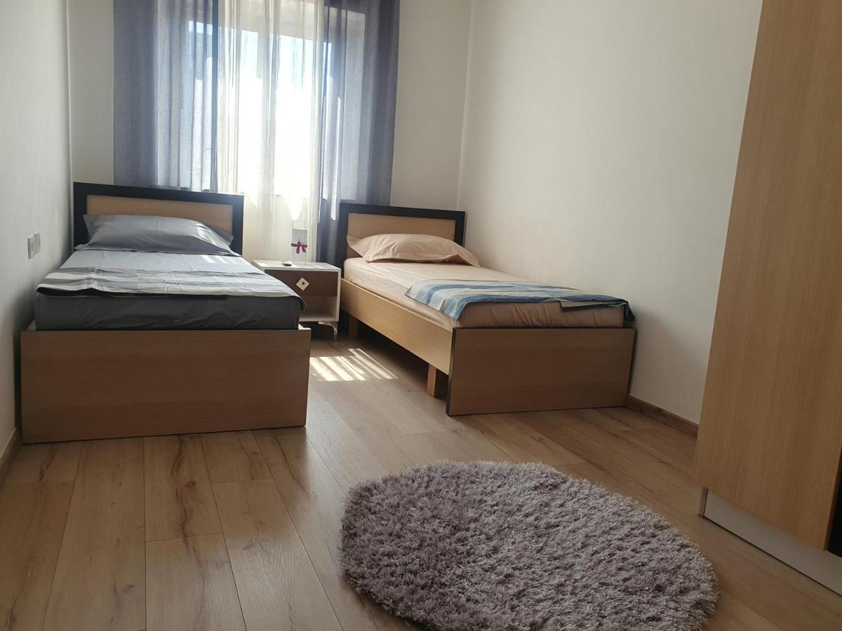 Apartment In The Heart Of Tirana , Bllok Εξωτερικό φωτογραφία