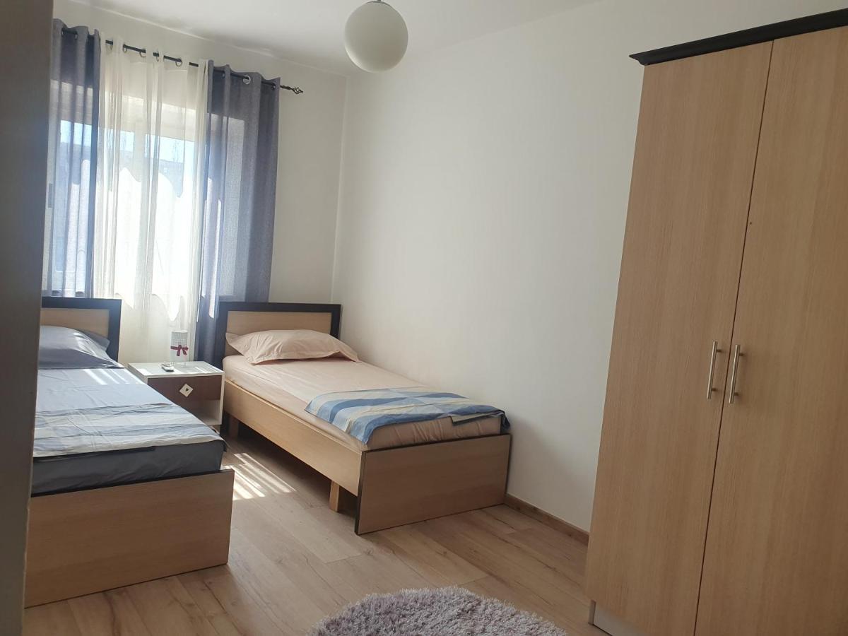 Apartment In The Heart Of Tirana , Bllok Εξωτερικό φωτογραφία