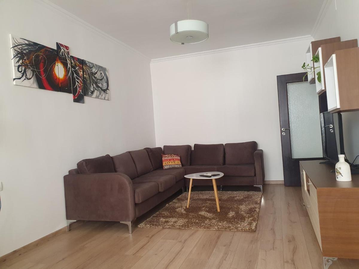 Apartment In The Heart Of Tirana , Bllok Εξωτερικό φωτογραφία